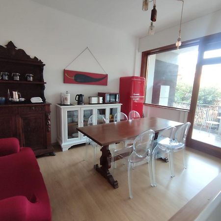 Vanity Apartment - 4 Bedrooms With 4 Bathrooms - Ac & Wifi Rom Exterior foto