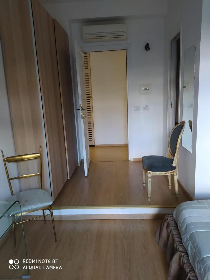 Vanity Apartment - 4 Bedrooms With 4 Bathrooms - Ac & Wifi Rom Exterior foto