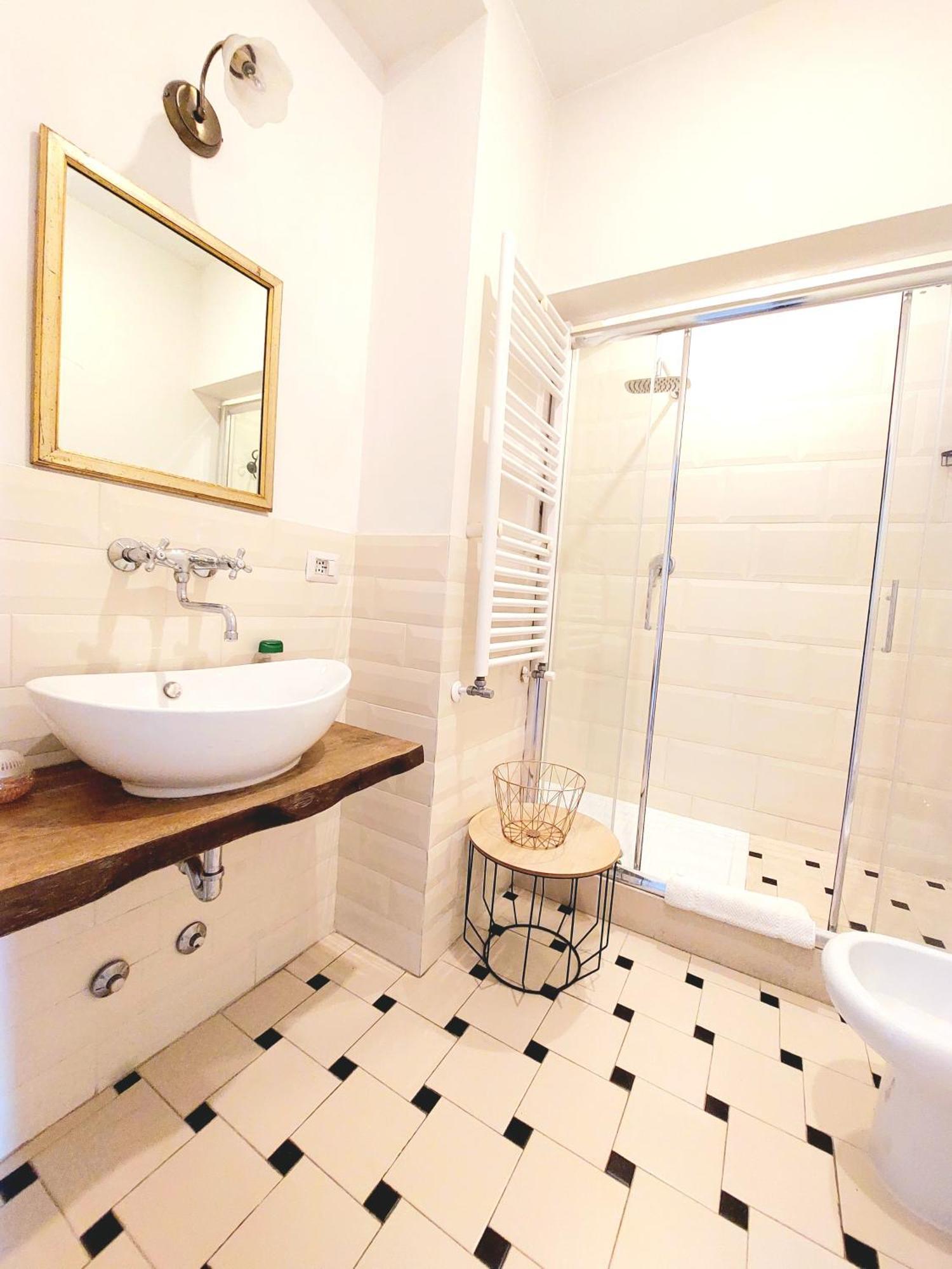 Vanity Apartment - 4 Bedrooms With 4 Bathrooms - Ac & Wifi Rom Exterior foto